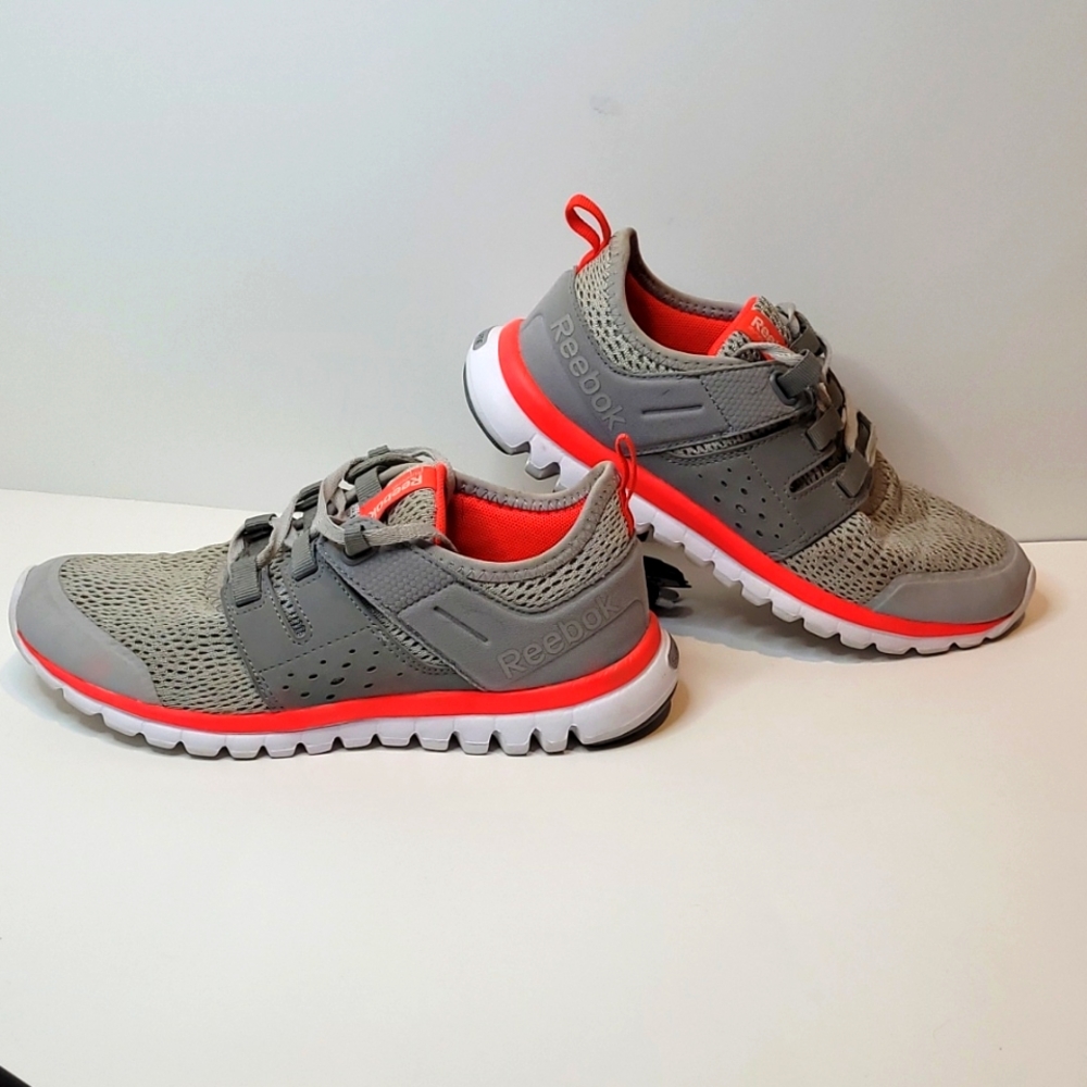 Reebok SubLite Women's size 7 Running Shoe 1Y3501 Gray White Pink Corral